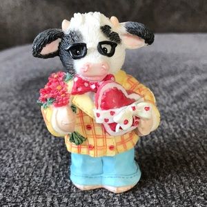 3/$25   Mary’s Moo Moos—I’m Avail-a-bull